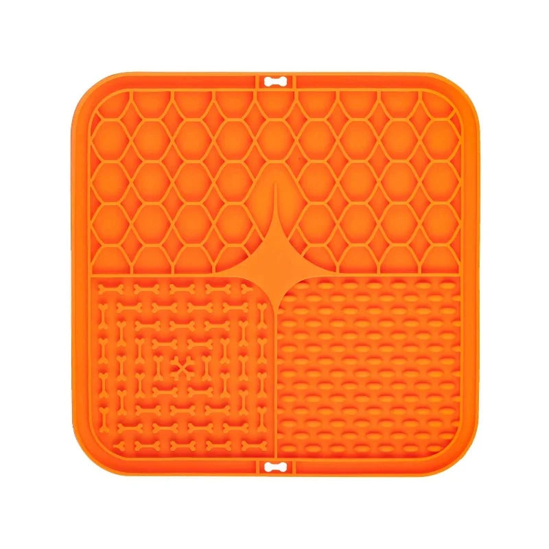 Calming Lick Mat for Dogs & Cats | Mabel the Golden